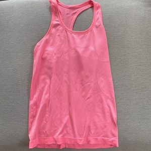 Lululemon tank top size 4